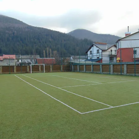 Leoslav Apartment Tatariw