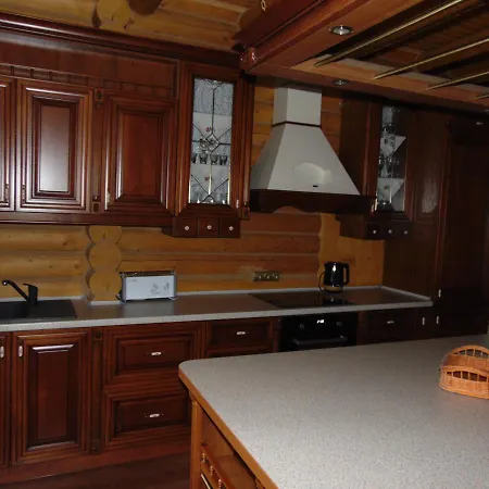 Leoslav Apartman